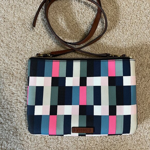 Fossil Triple Compartment Crossbody - Picture 1 of 15